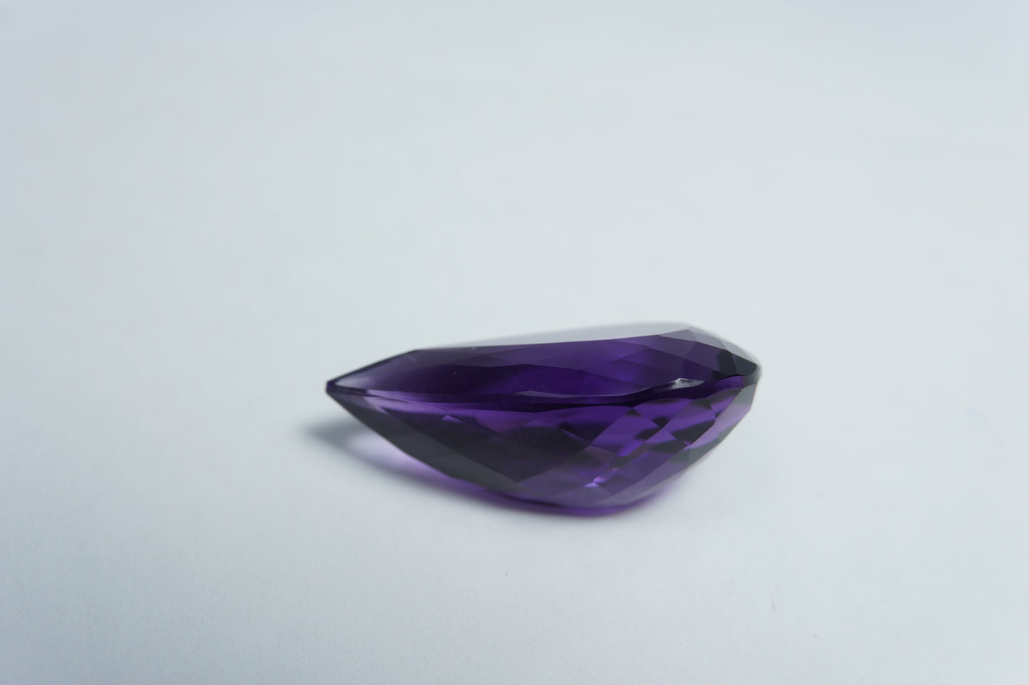 18ct Amethyst 24x14mm