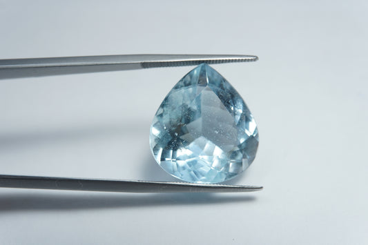 20.65ct Topaz natural color 18x17mm