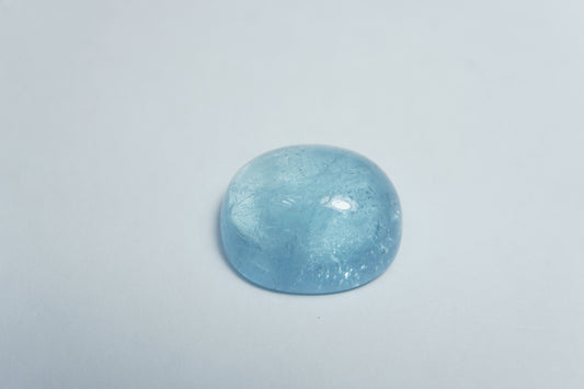 18.70ct Aquamarine cabochon 18x16mm