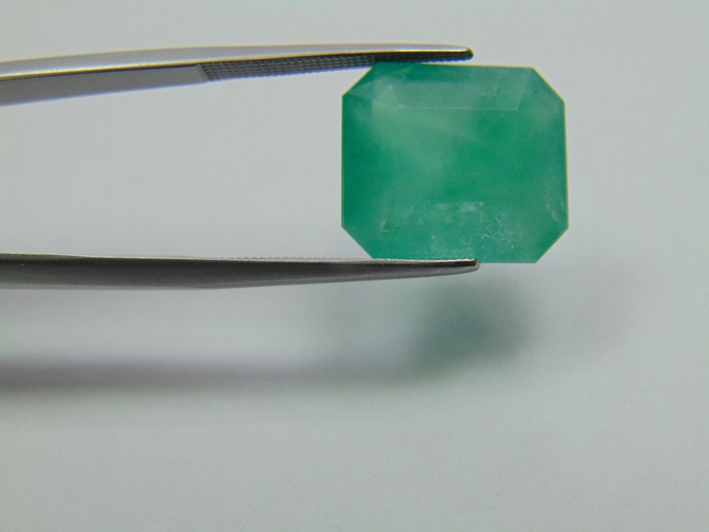 12.20ct Emerald 15x13mm