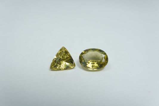 2.45ct Chrysolites 8x6mm / 7mm