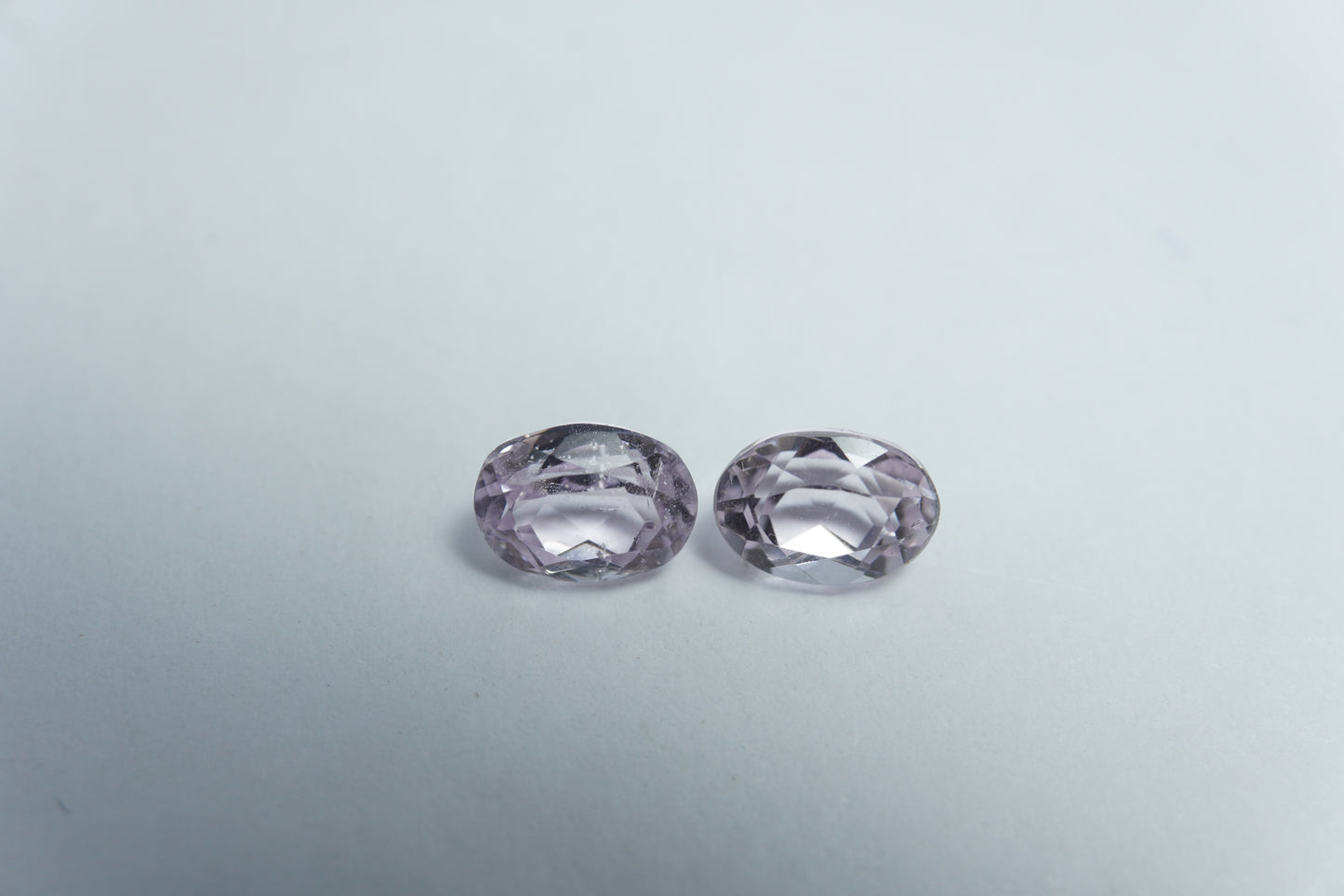 2.10ct Kunzite pair 7x5mm