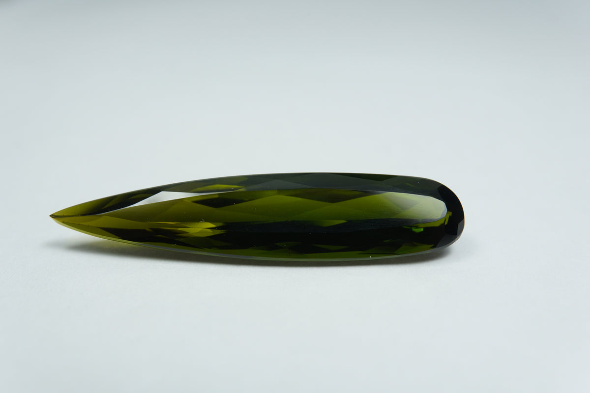 12.40ct Tourmaline 37.5x8mm