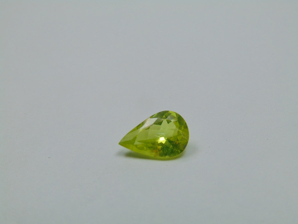 1.90ct Chrysolite 10x7mm