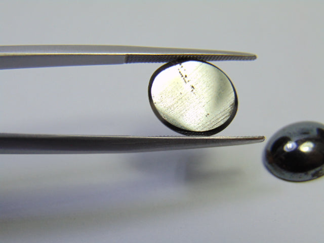 18.45ct Hematite Cabochon 12.5x11mm 13x11mm