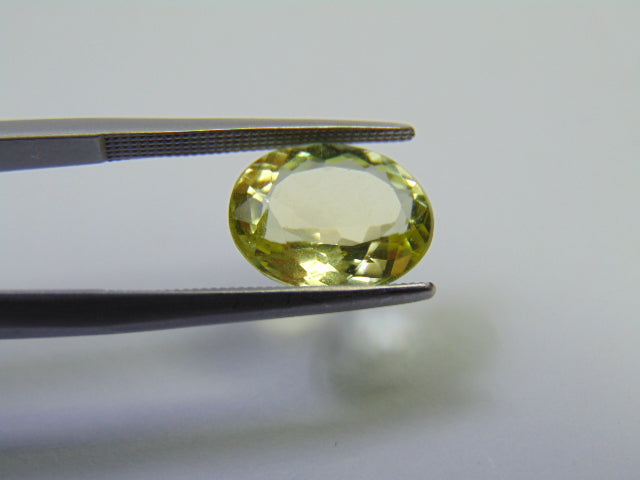 3.98ct Beryl Green 12x9mm