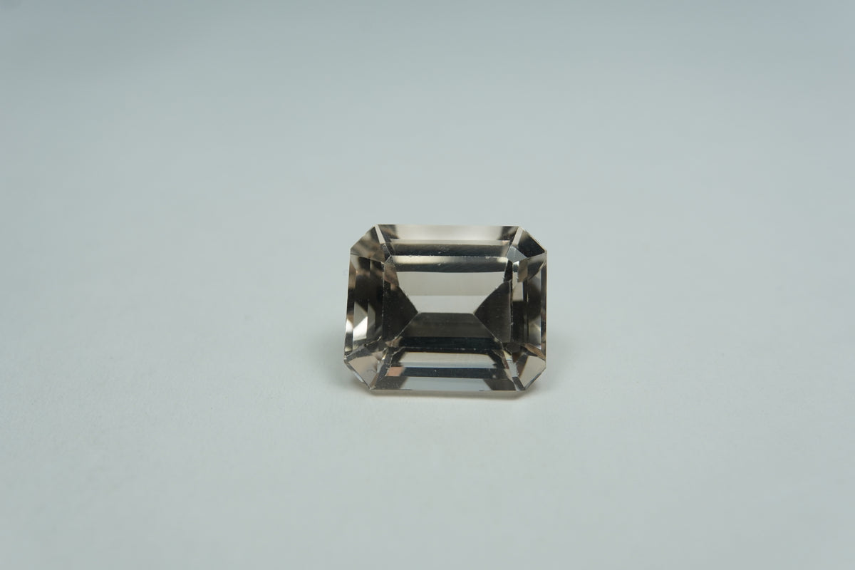 6.85ct Topaz 12x9.5mm