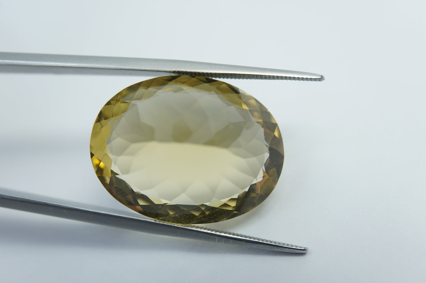 28.75ct Green gold 24x18mm