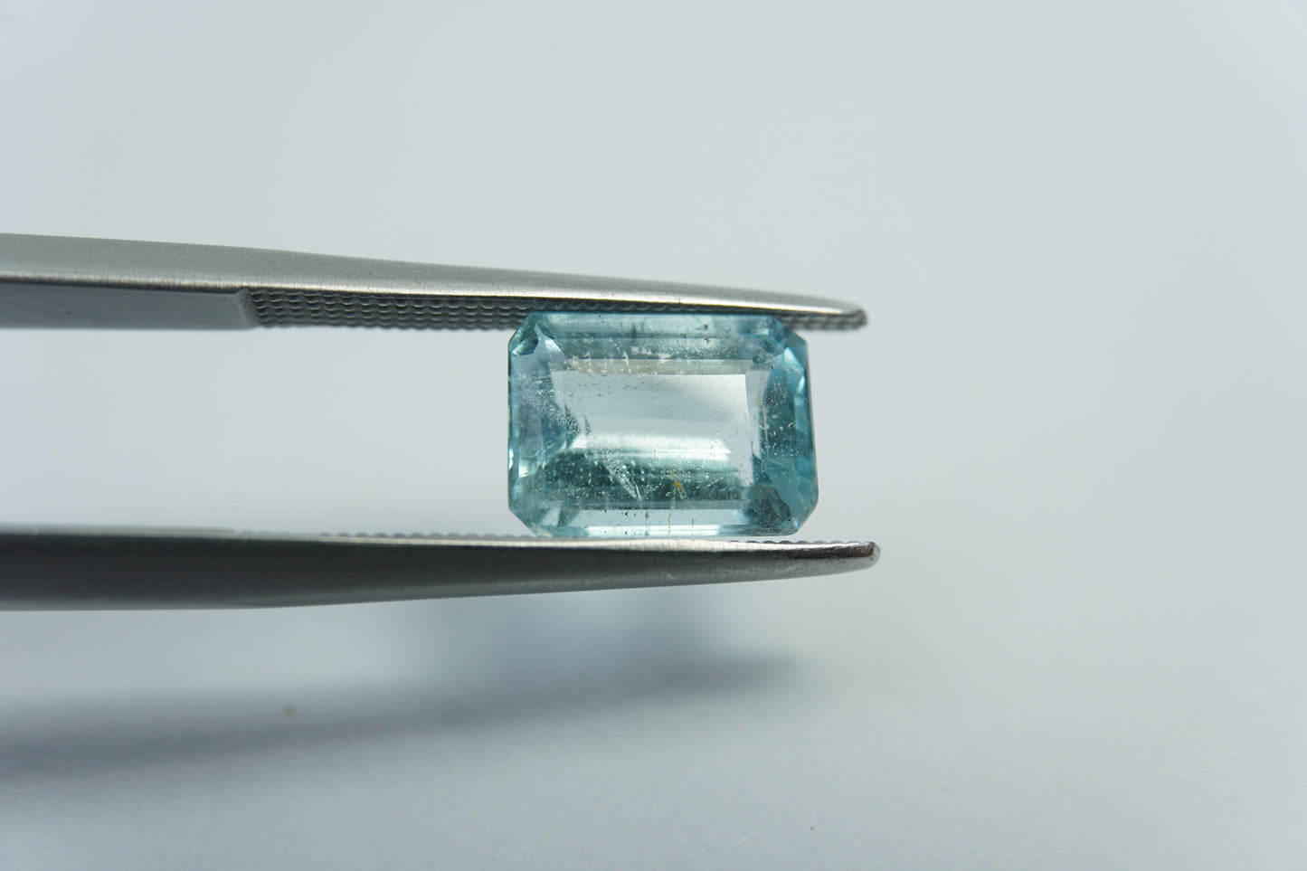 2.18ct Aquamarine 9x7mm