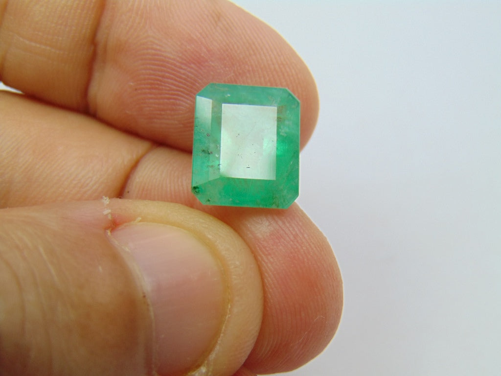 5.30ct Emerald 12x11mm