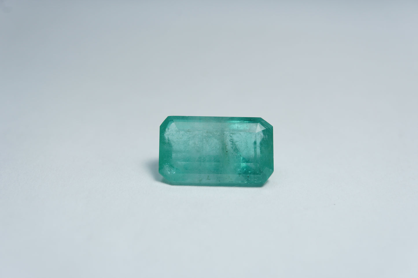 3.65ct Emerald 12x7mm