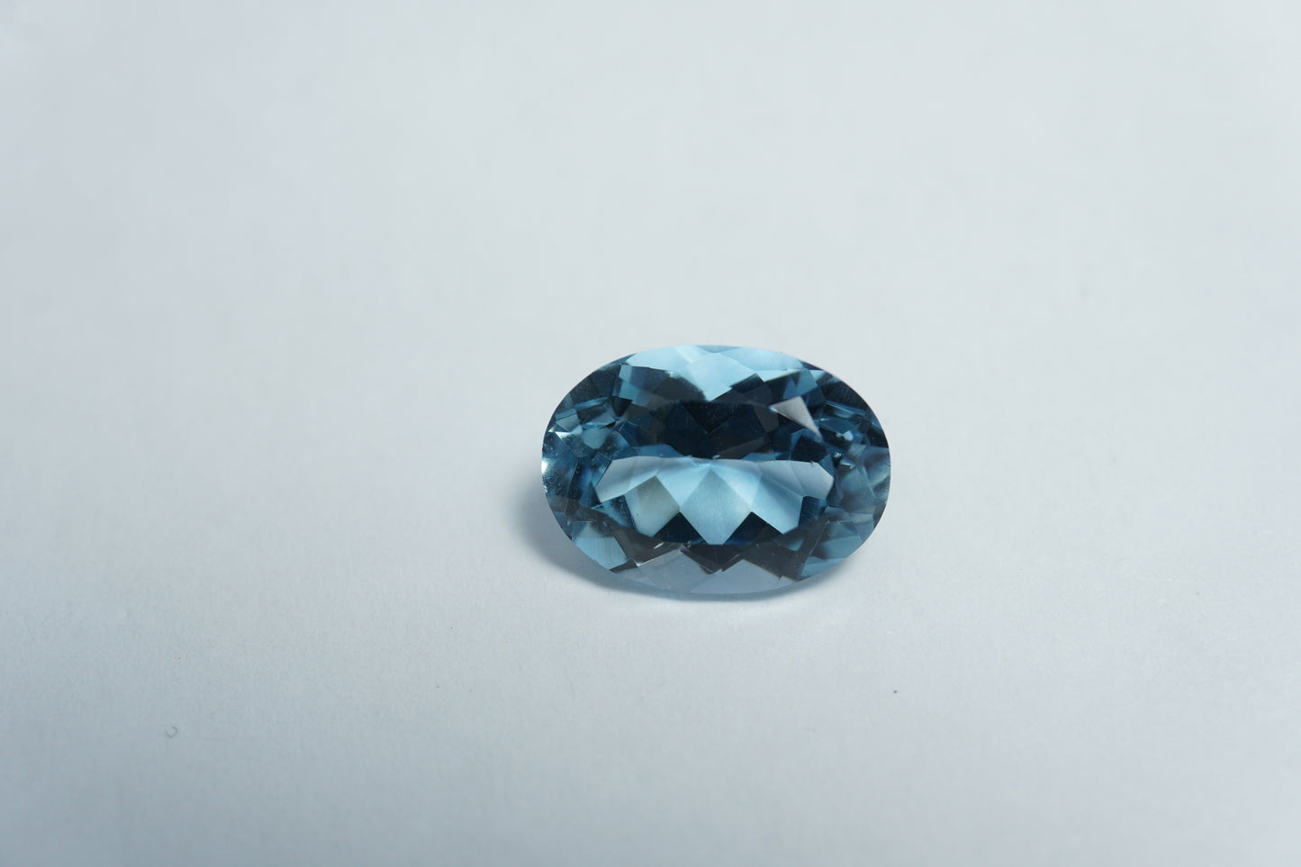 4.60ct Topaz 11x8mm