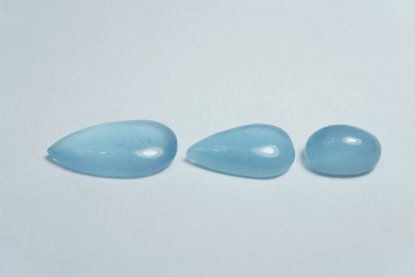 7.68ct Aquamarine cabochon