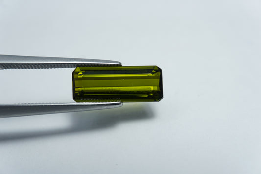 3.20ct Tourmaline 14x6mm