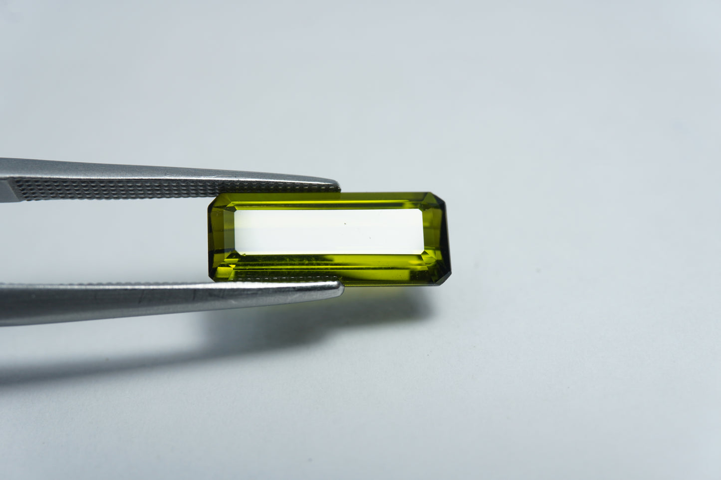 3.20ct Tourmaline 14x6mm