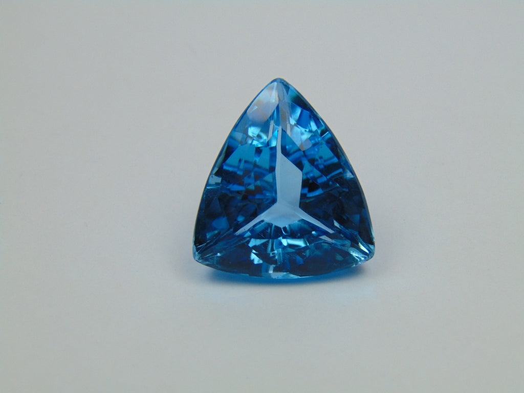 32.90ct Topaz Blue Swiss 21x20mm