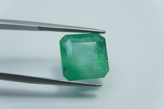 8.38ct Emerald 12mm