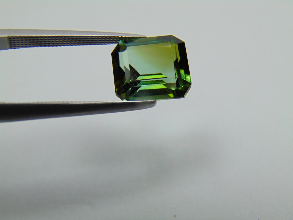 4.35ct Tourmaline Bicolor 9x8mm