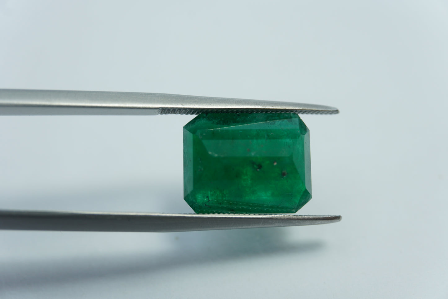 5.98ct Emerald 13x10mm