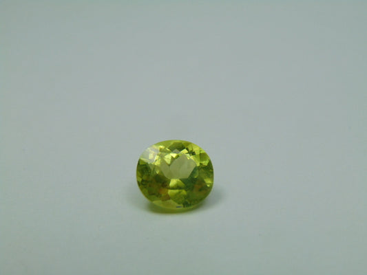 2.40ct Chrysolite 8x7mm