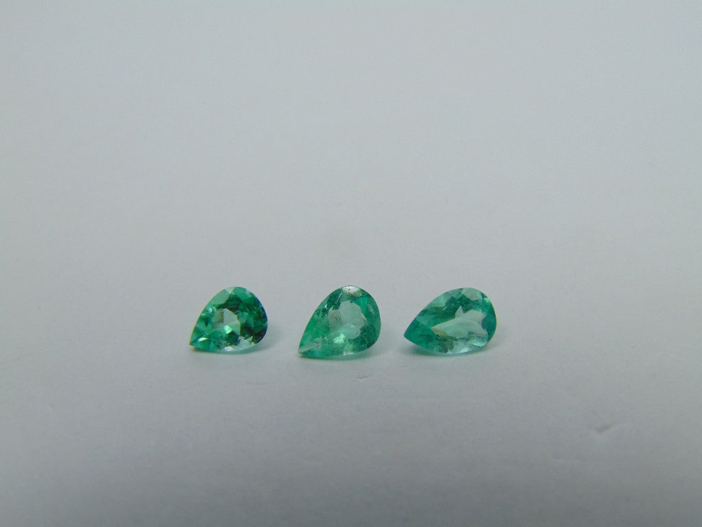 1.10ct Emerald 6x4mm