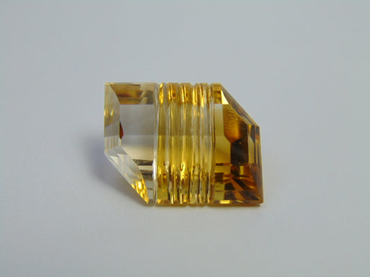 41.40ct Citrine Bicolor 24x9mm