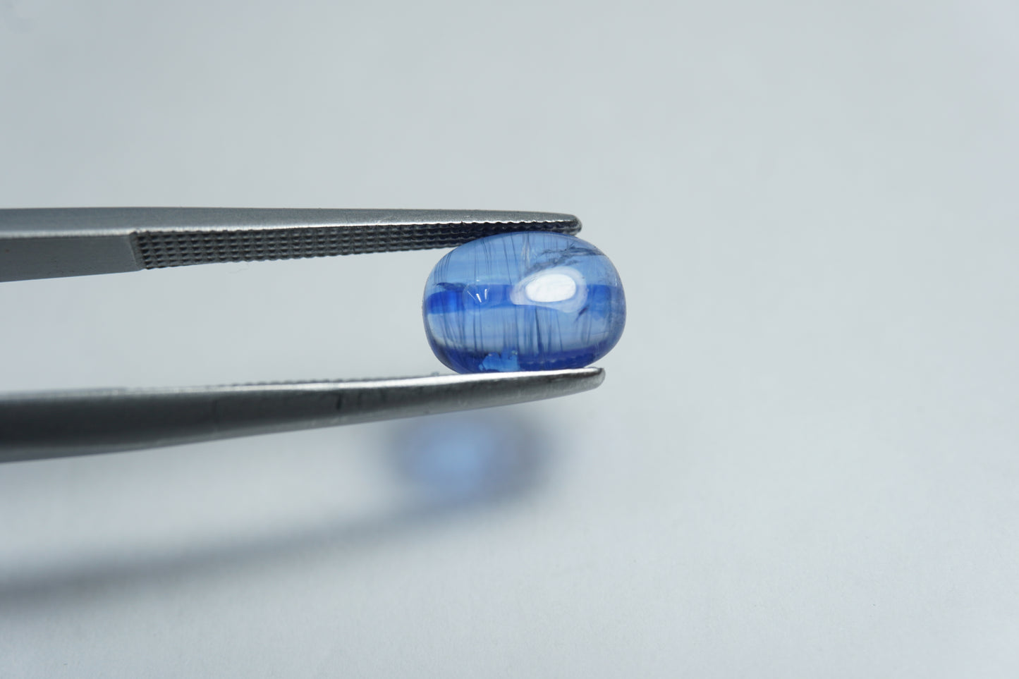 2.08ct Cianite cabochon 8x6mm