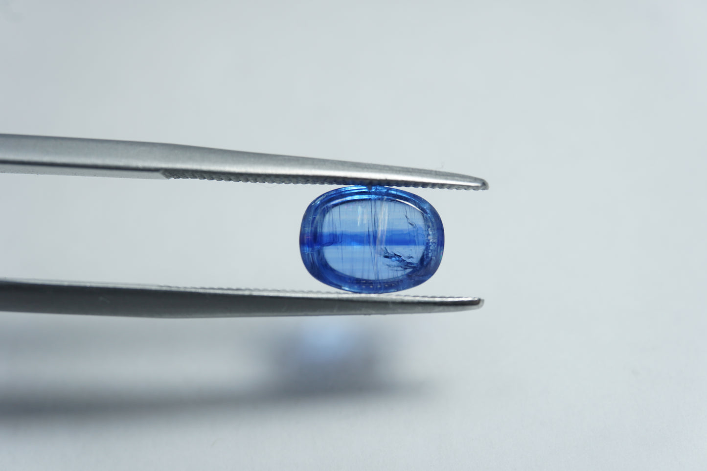 2.08ct Cianite cabochon 8x6mm