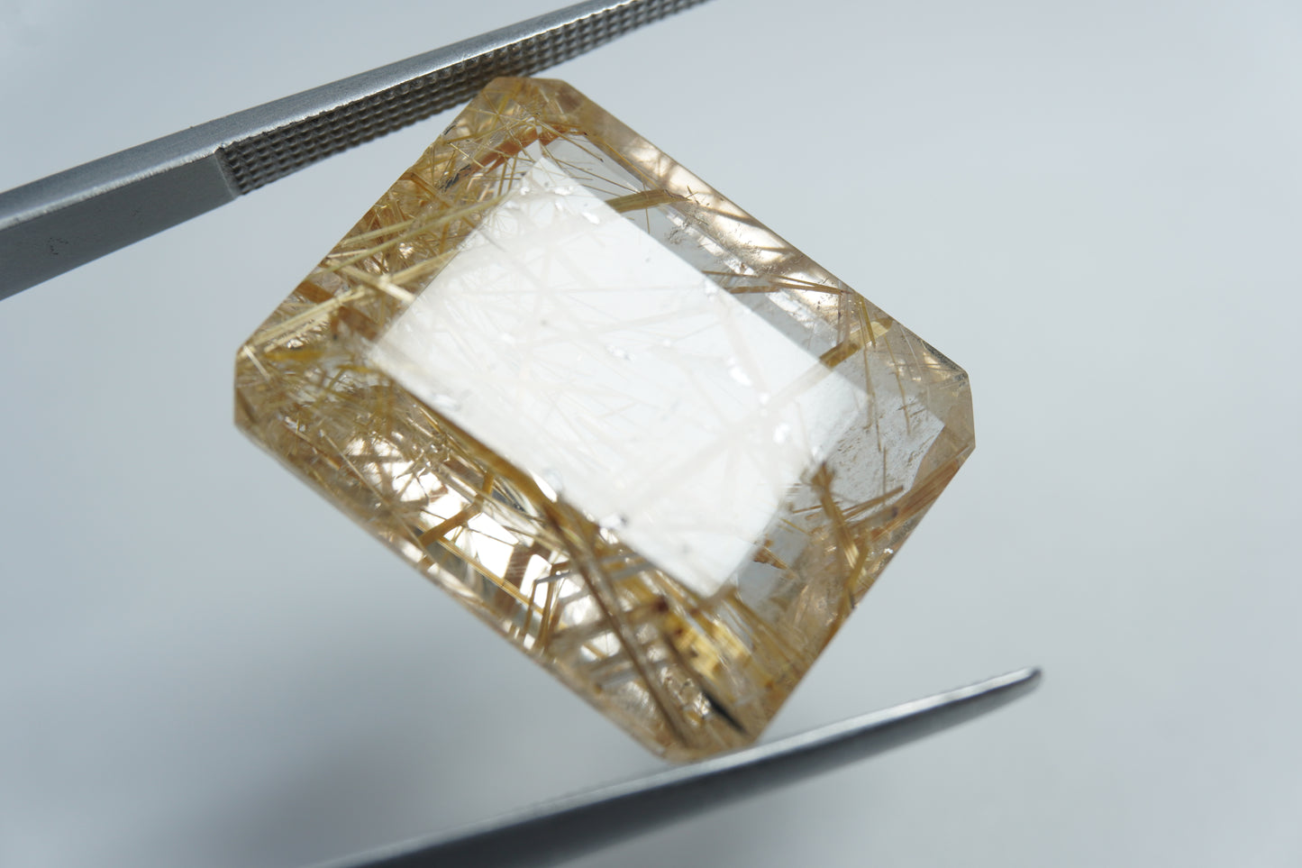 24.25ct Rutile 20x16mm