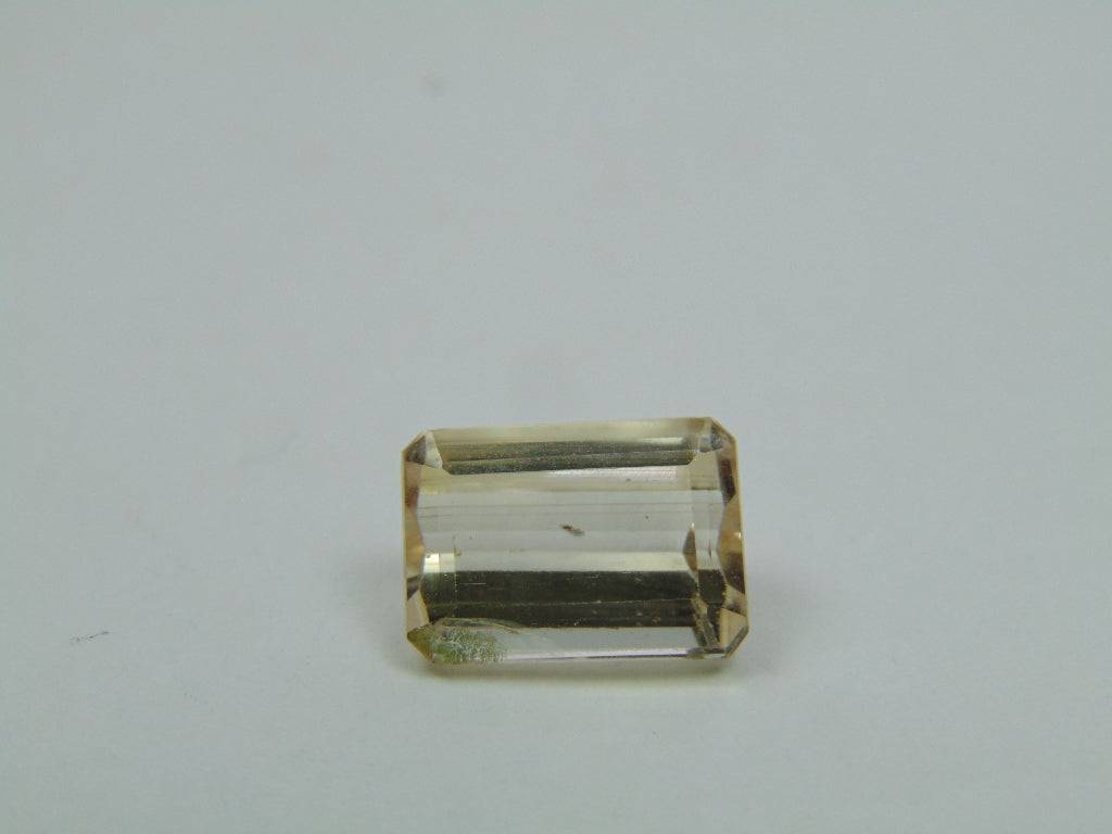 5.15ct Beryl with Needle 12x8mm