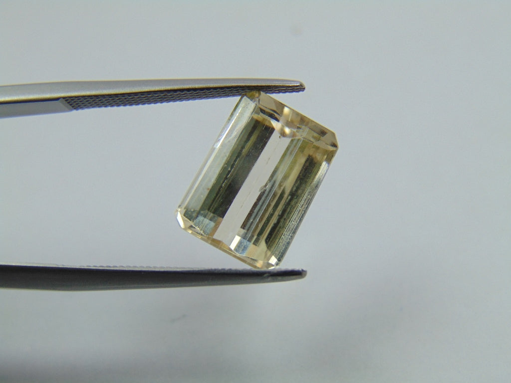 5.15ct Beryl with Needle 12x8mm