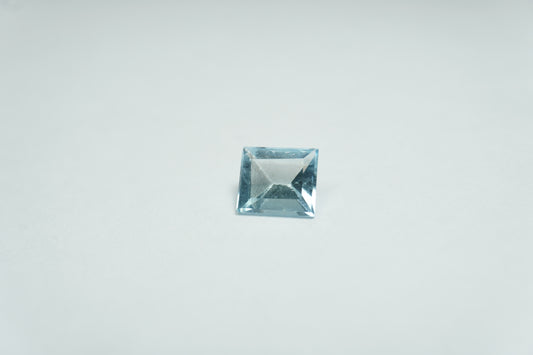 0.75ct Aquamarine 6x5mm