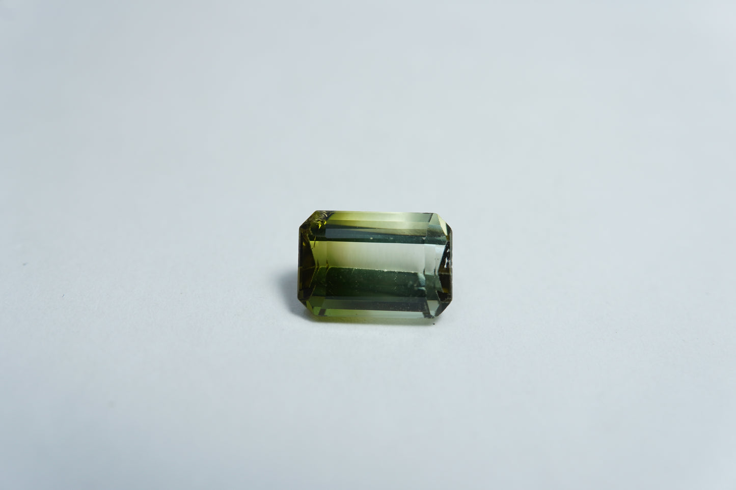 2.18ct Tourmaline bicolor 9x6mm