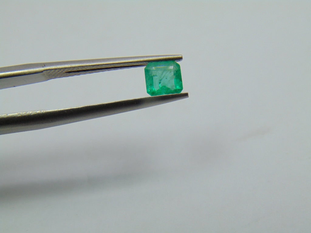 0.40ct Emerald 4mm