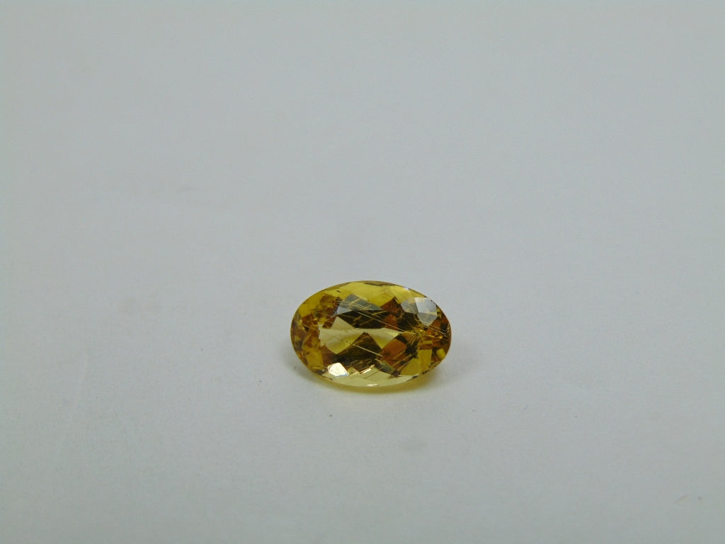 2.50ct Beryl With Needle 11x7mm