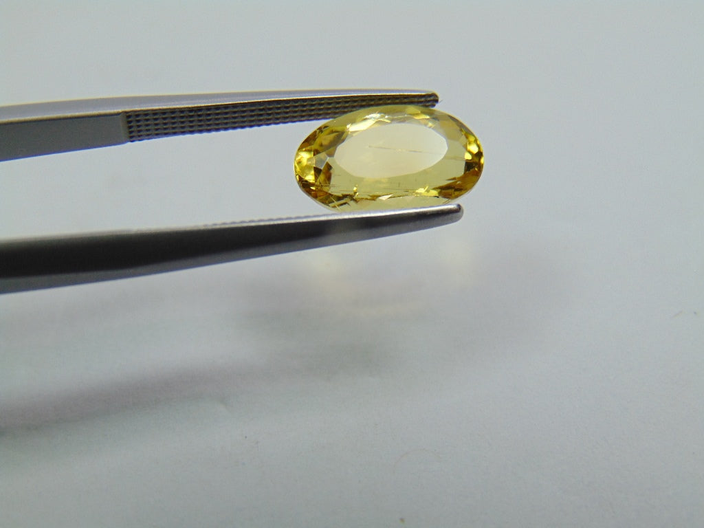 2.50ct Beryl With Needle 11x7mm