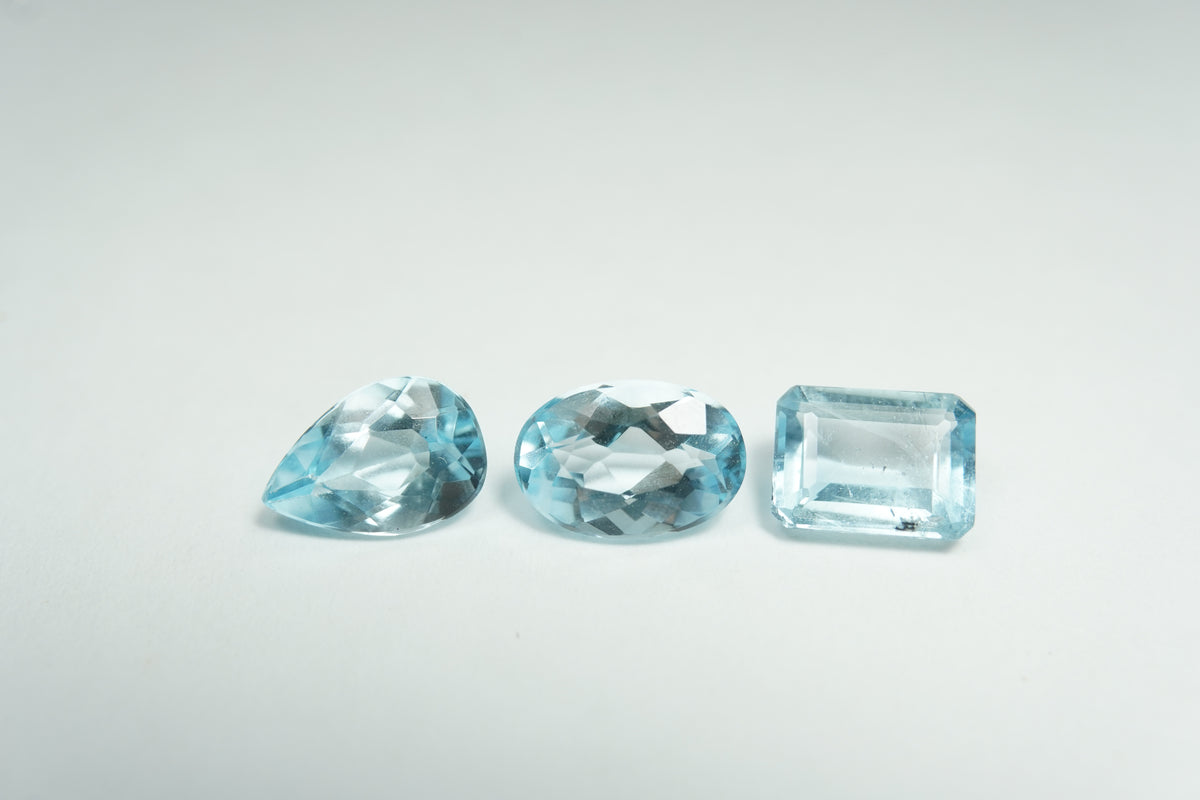 4.58ct Topazes 9x6mm / 9x6mm / 7.5x6mm