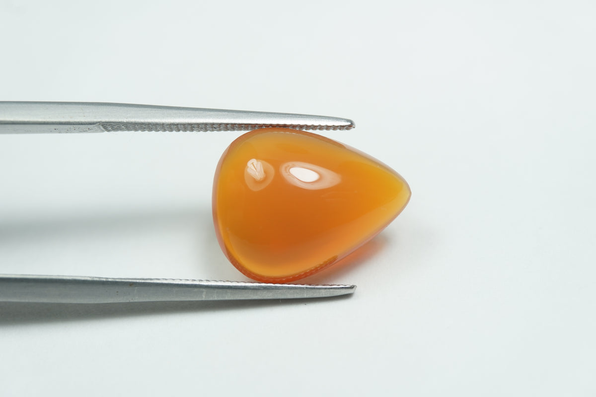 4.20ct Fire opal cabochon 14x11mm