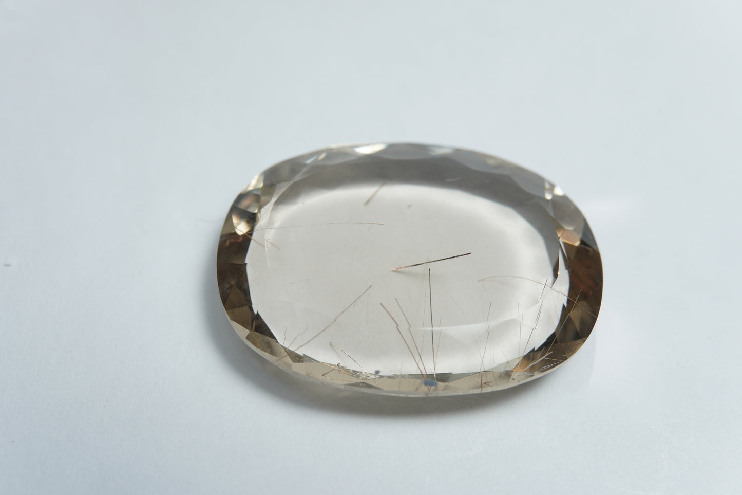38.35ct Quartz with inclusion 30x24mm