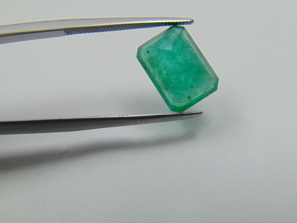 3.95ct Emerald 12x8mm