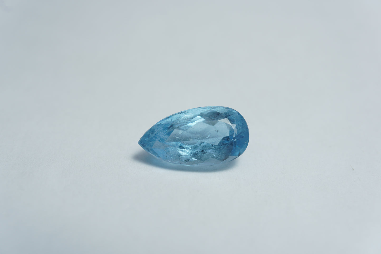 2.60ct Aquamarine 12x6mm