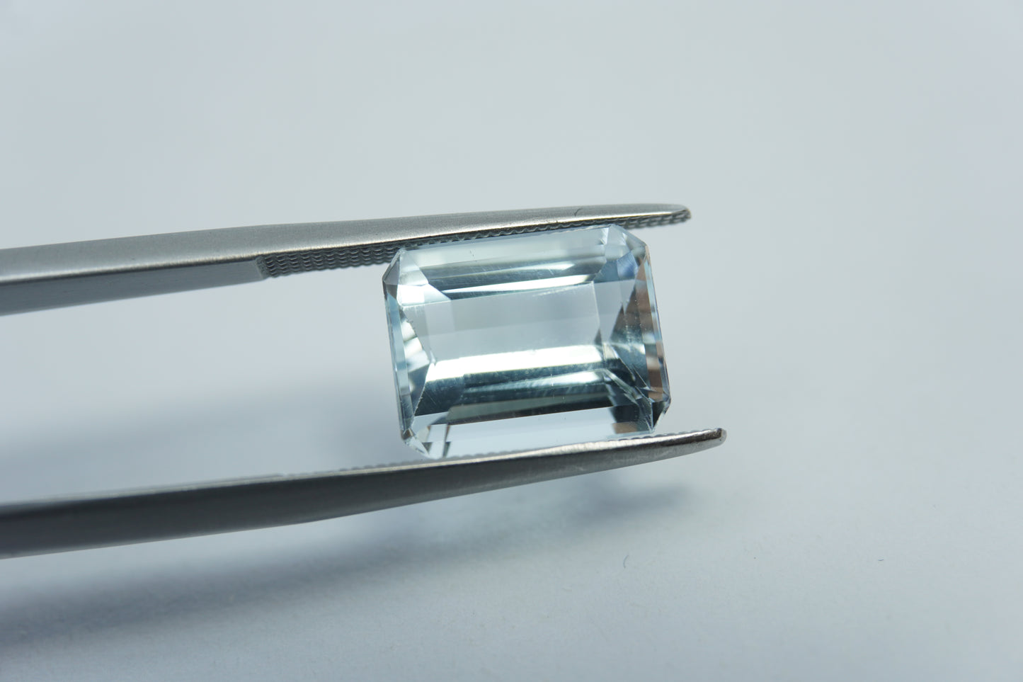 5.90ct Topaz 12x9mm