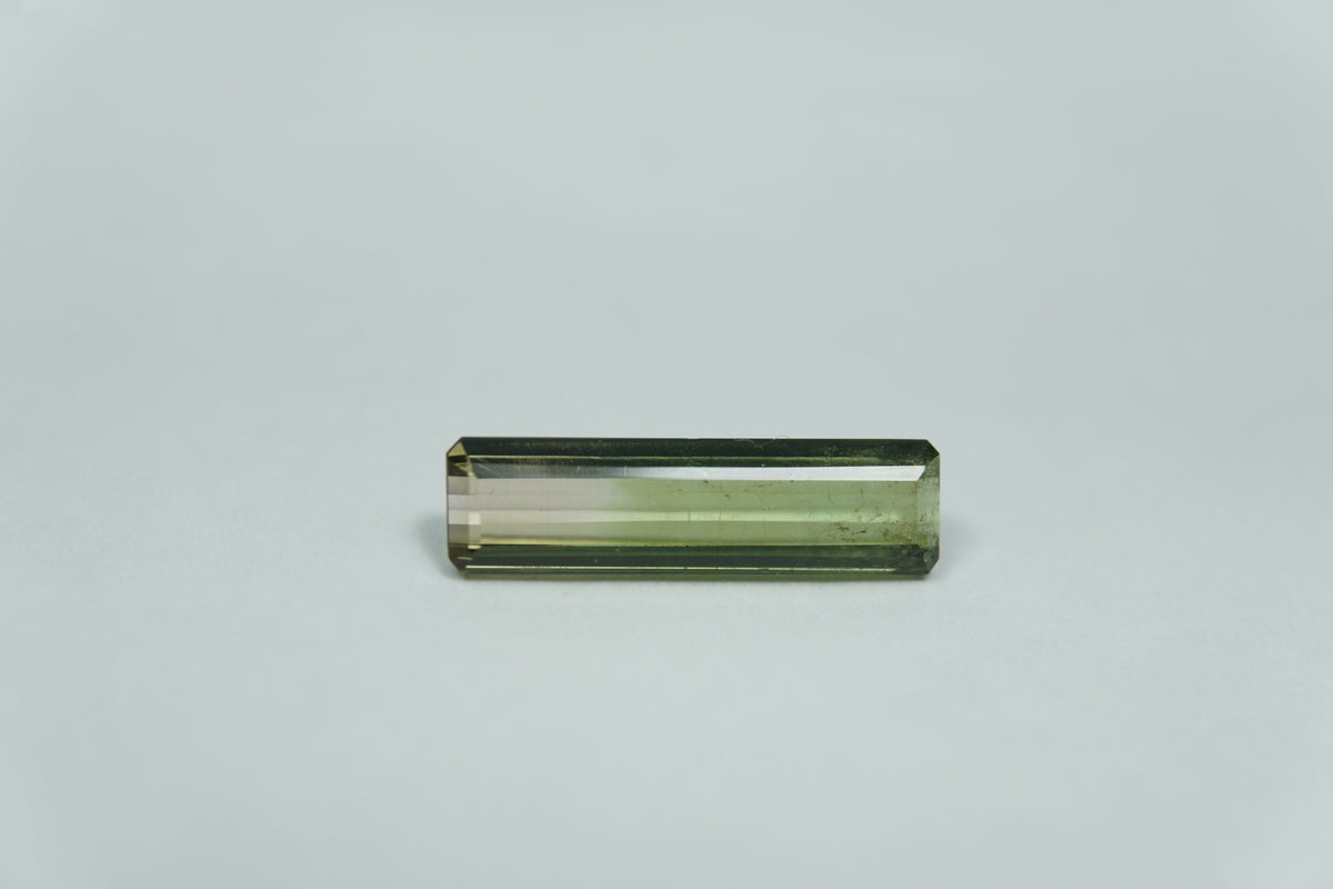 2.15ct Tourmaline bicolor 15x4mm