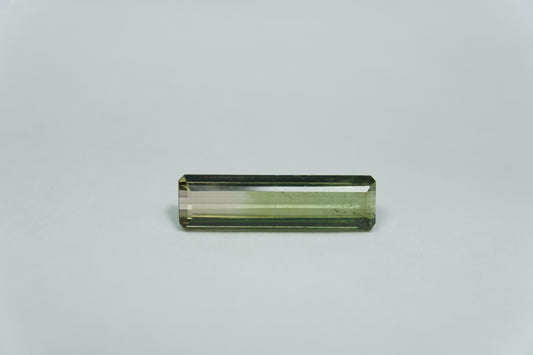 2.15ct Tourmaline bicolor 15x4mm