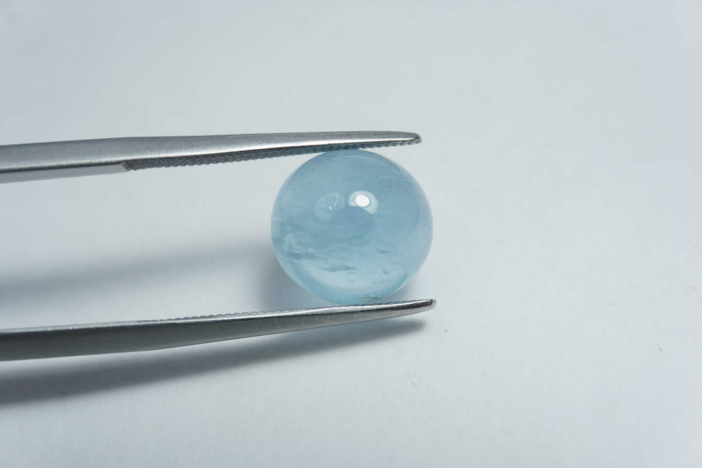 4.05ct Aquamarine cabochon 10mm