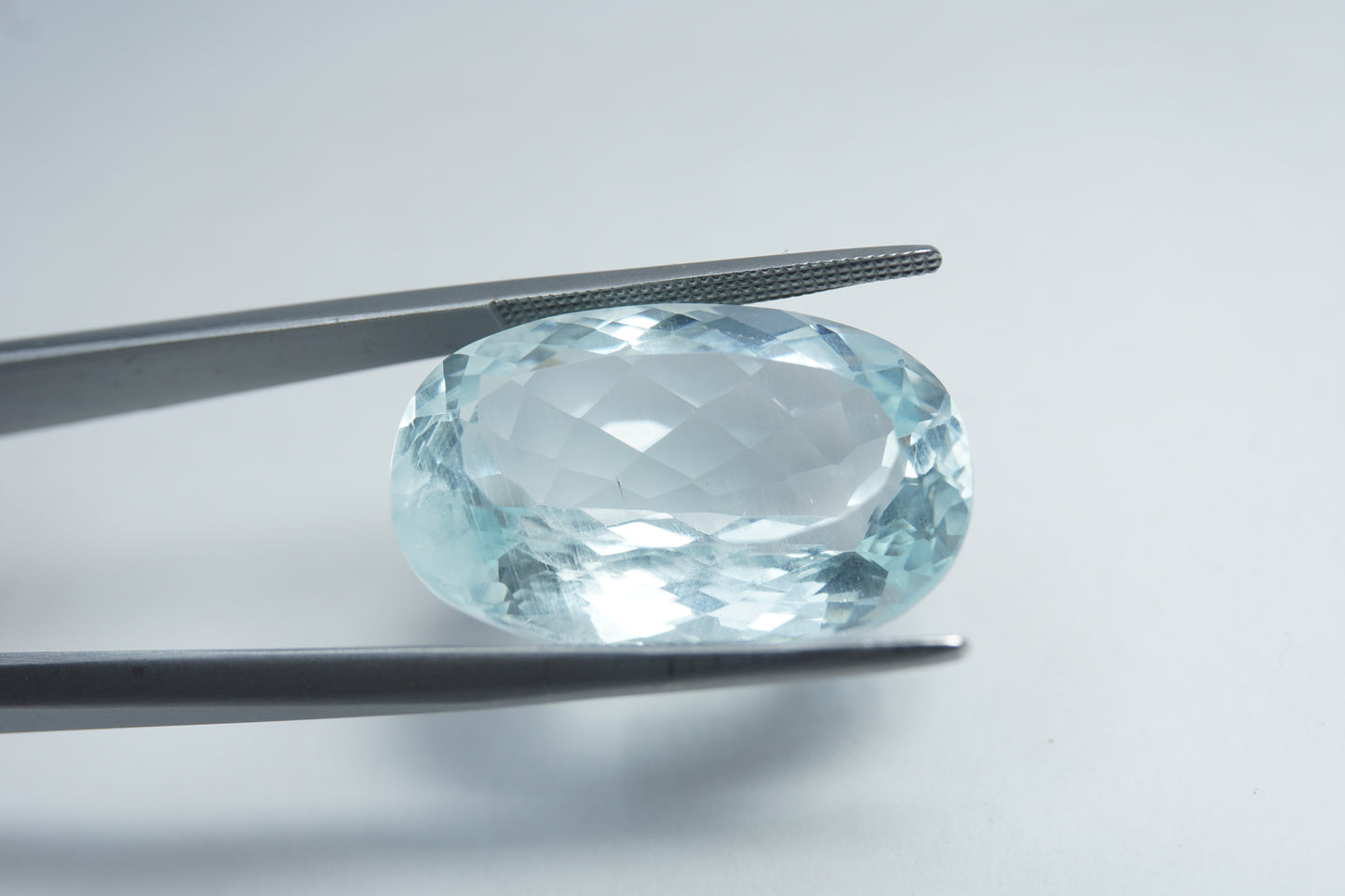21.65ct Aquamarine 23x15mm
