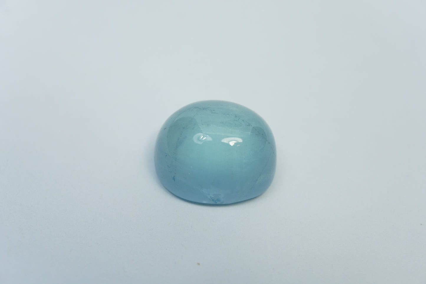 16.05ct Aquamarine cabochon 16x14mm