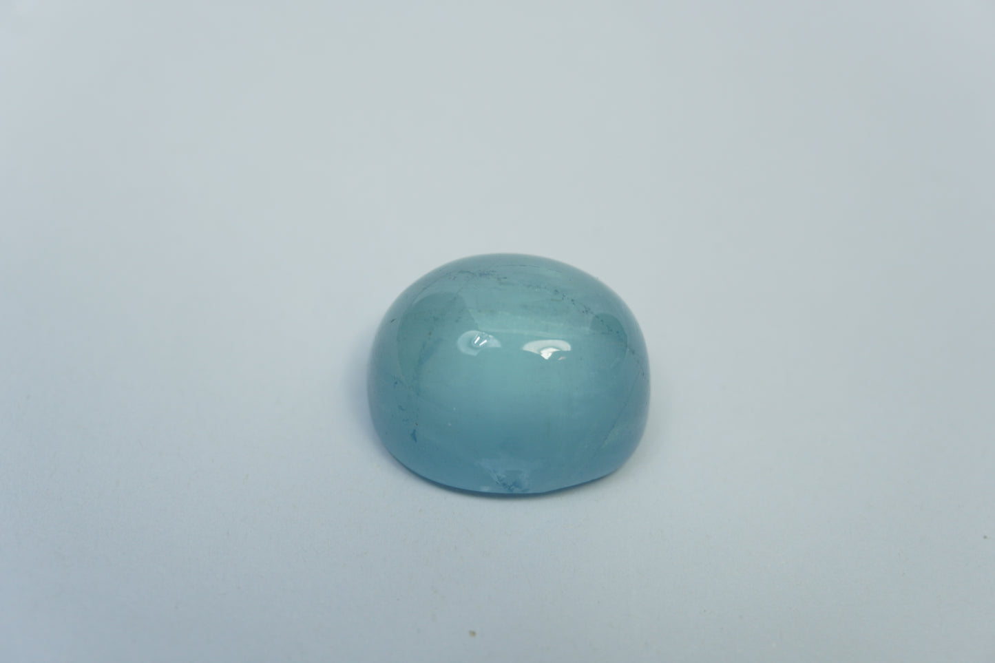16.05ct Aquamarine cabochon 16x14mm