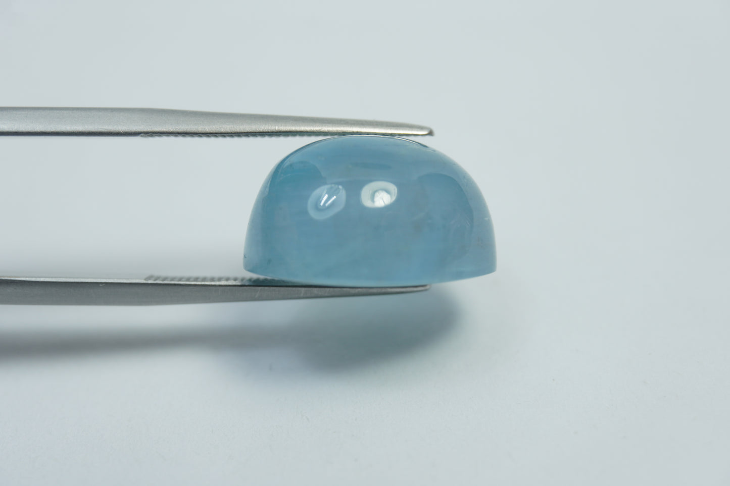 16.05ct Aquamarine cabochon 16x14mm