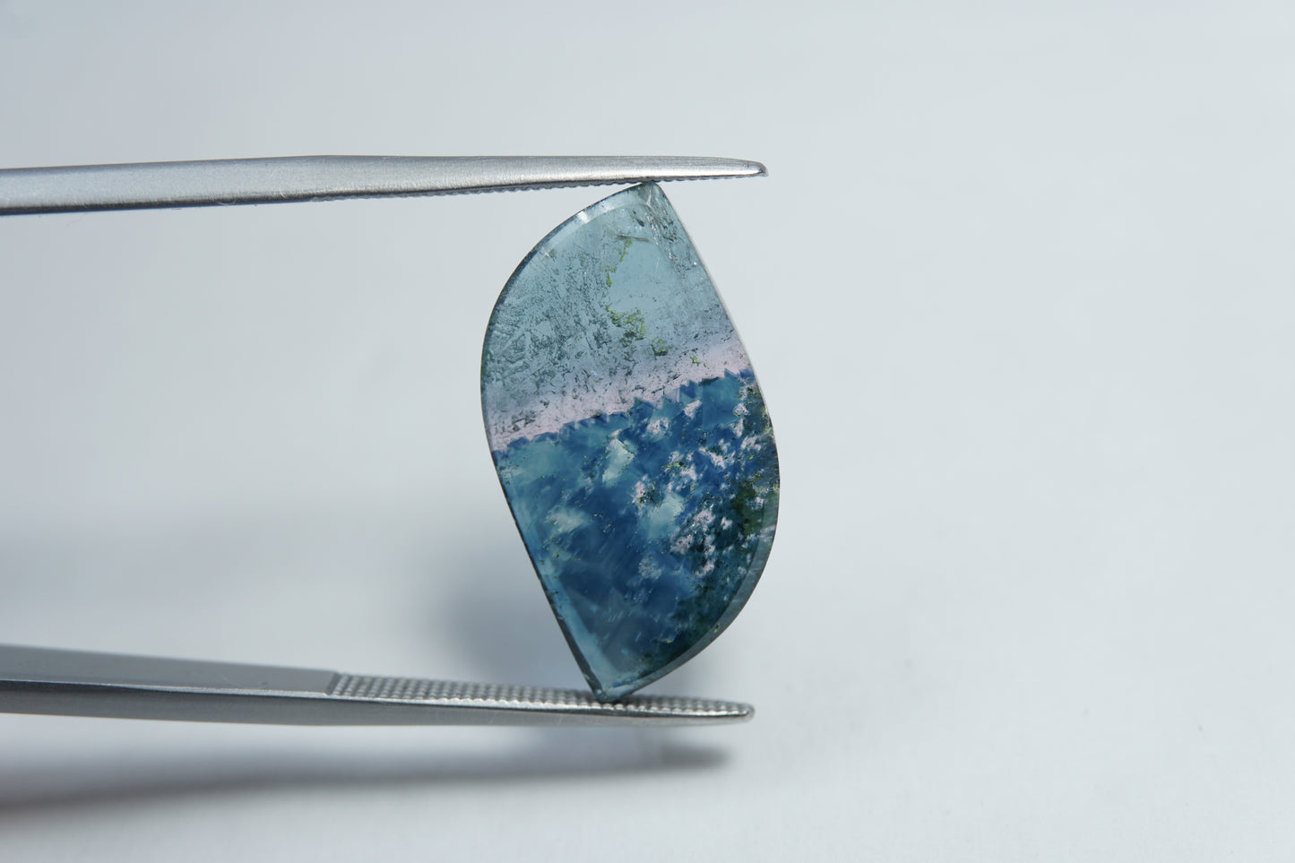8.30ct Tourmaline bicolor 22x12mm